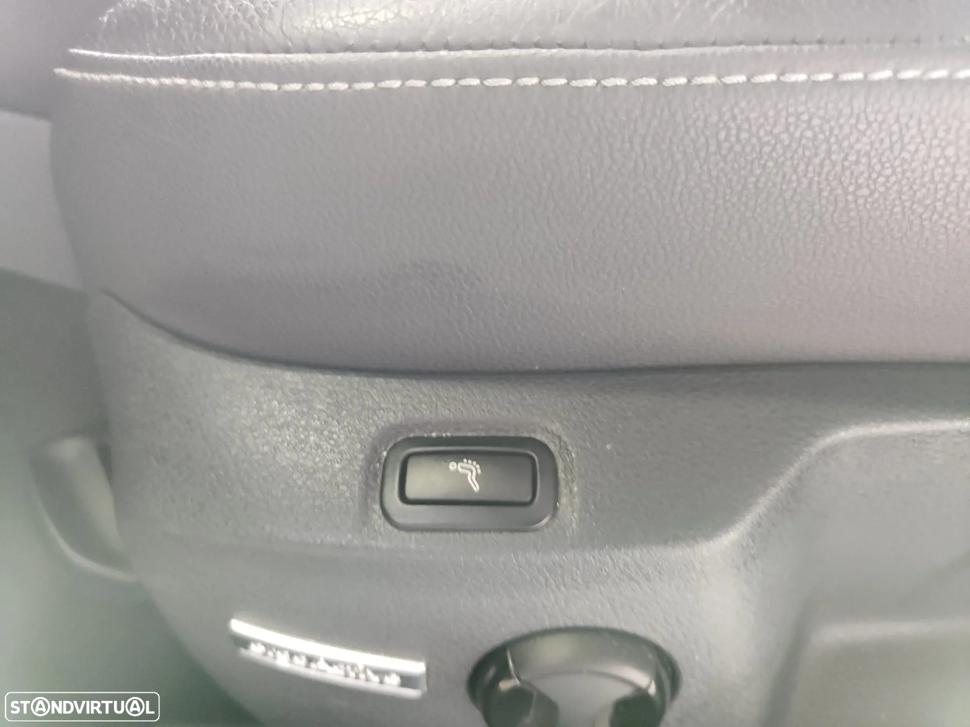 VW Golf 2.0 TDI GTD DSG - 24