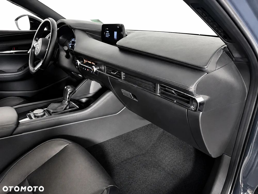 Mazda 3 - 18