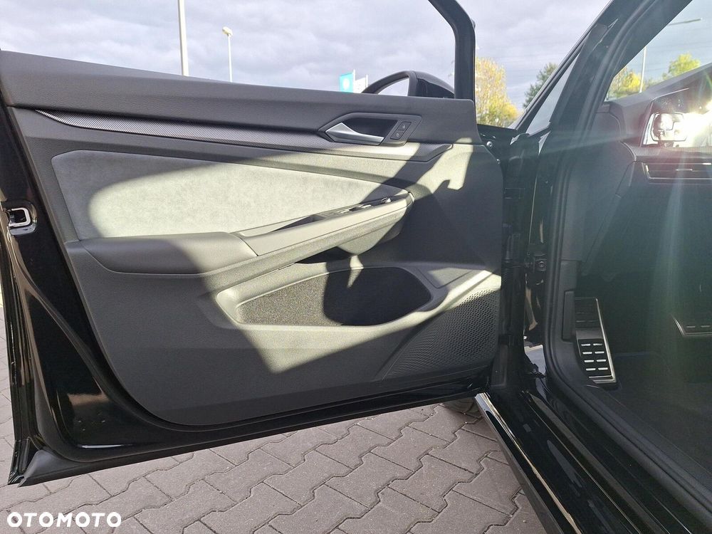 Volkswagen Golf - 19