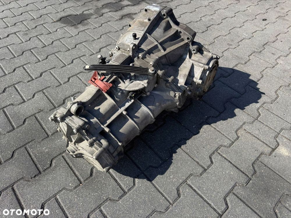 SKRZYNIA BIEGÓW 2.0 TDI JJG AUDI A4 B8 2009 - 2