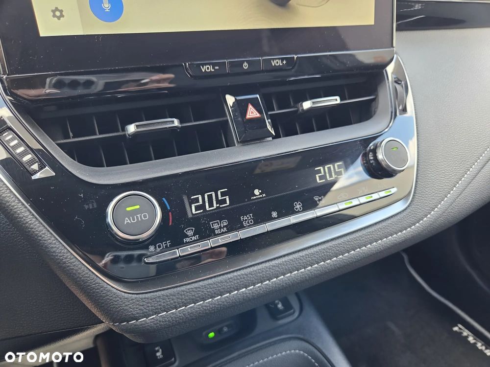 Toyota Corolla 2.0 Hybrid Style - 26