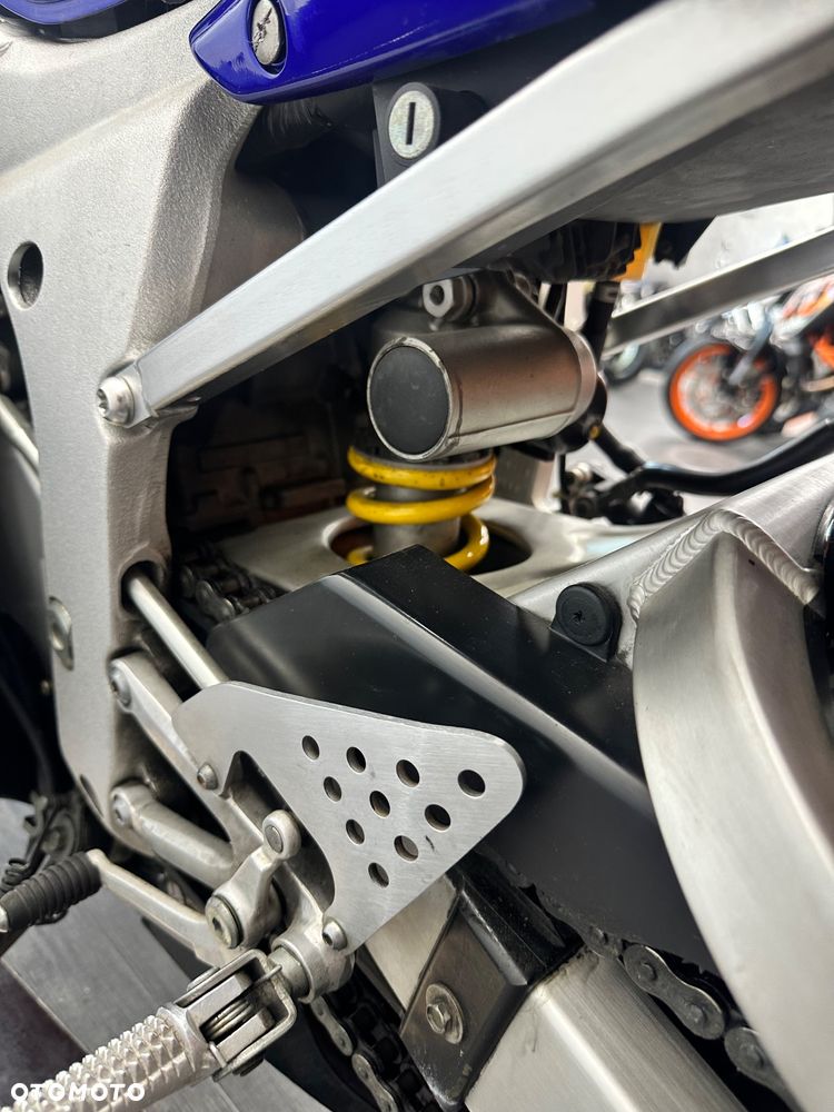 Yamaha R6 - 36