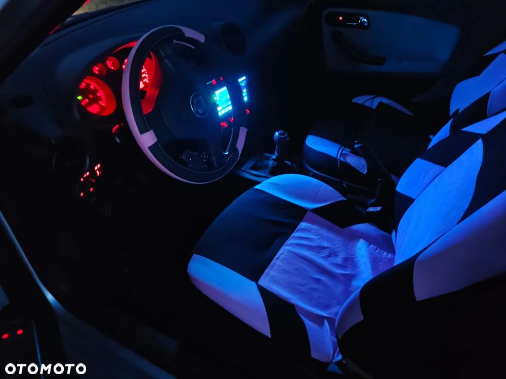 Seat Ibiza 1.2 12V Signo - 5