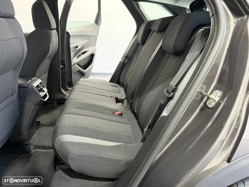 Peugeot 3008 1.5 BlueHDi Active - 44