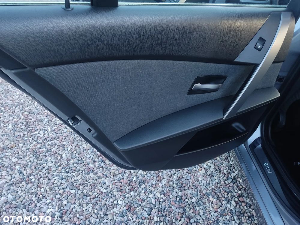 BMW Seria 5 - 14