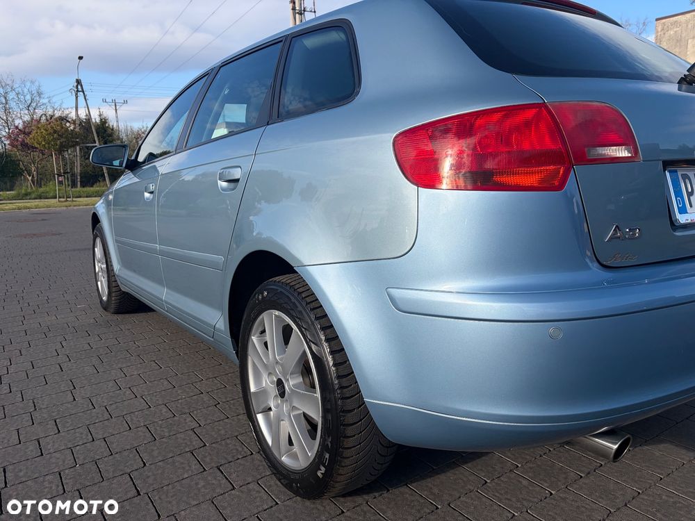Audi A3 Sportback - 15