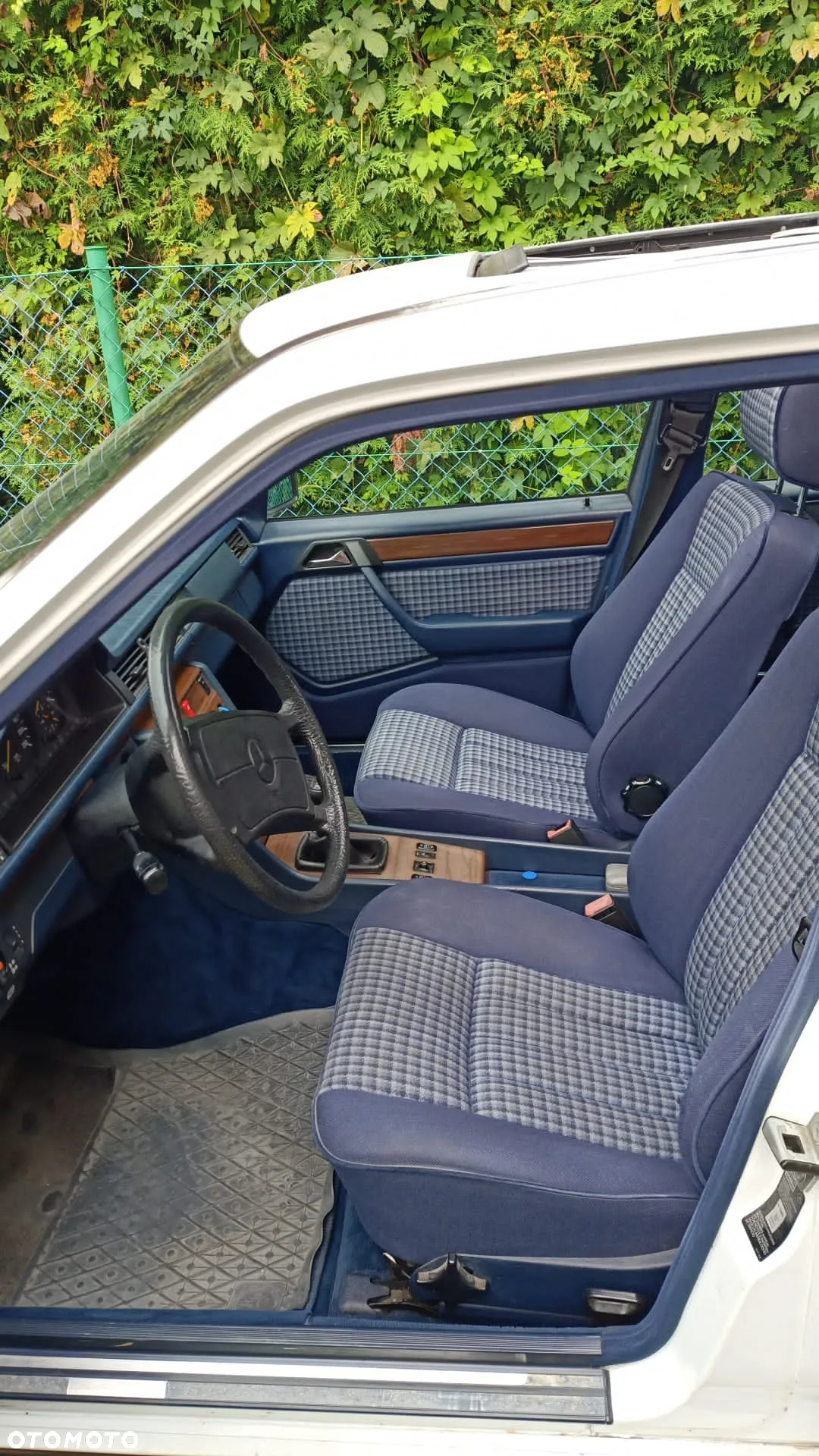 Mercedes-Benz W124 (1984-1993) - 5