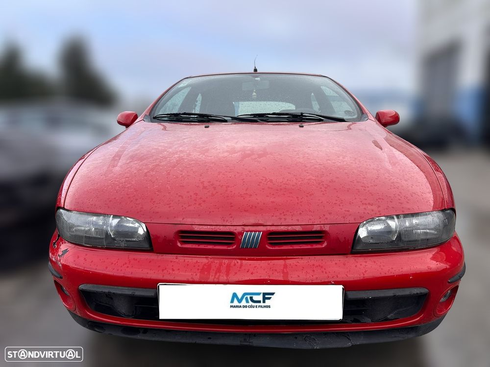 Fiat Brava Hatchback (182) 1.4 12 V Gasolina 80 cv  59 kW 1995 - 1998 182 A3.000 para peças - 1
