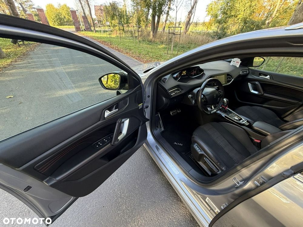 Peugeot 308 - 18