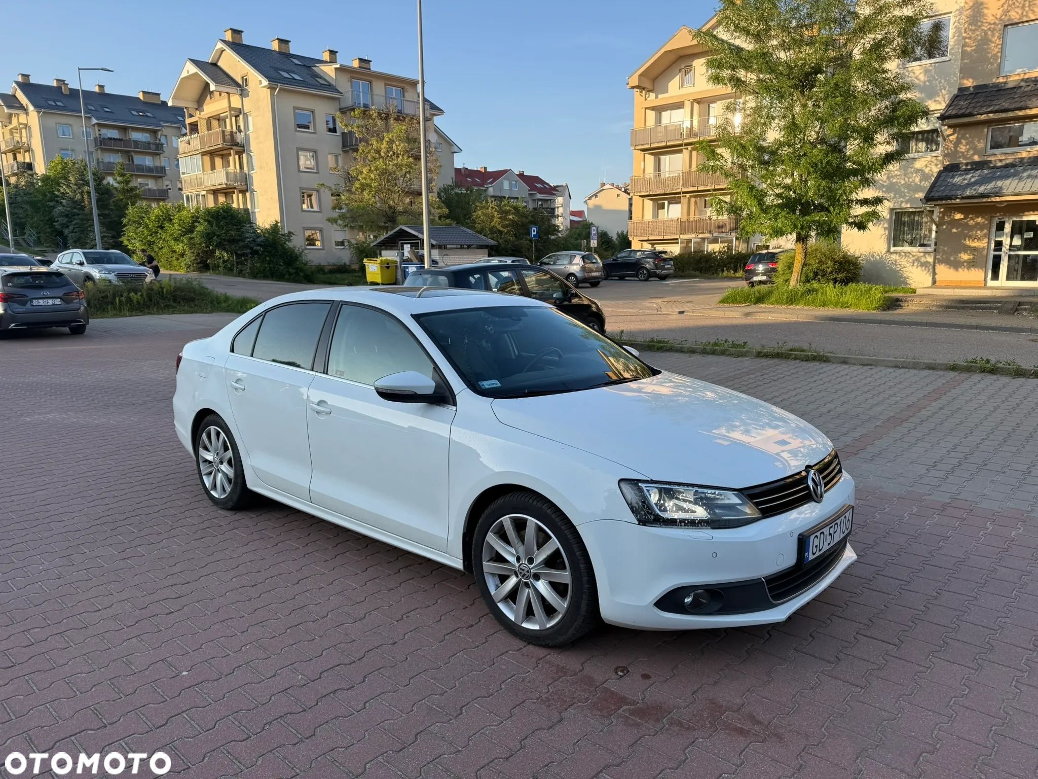 Volkswagen Jetta 2.0 TSI Highline DSG - 1