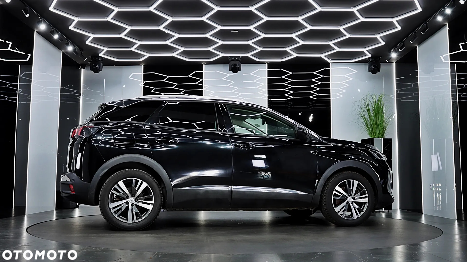Peugeot 3008 1.6 PureTech Hybrid PHEV Allure Pack S&S EAT8 - 11