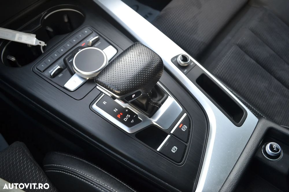 Audi A4 Avant 2.0 40 TDI quattro S tronic S Line - 24