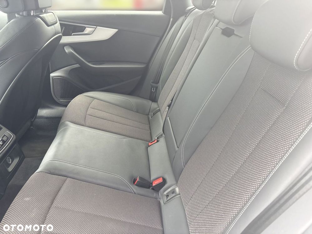 Audi A4 Limousine 40 TFSI mHEV Quattro S Line S tronic - 16