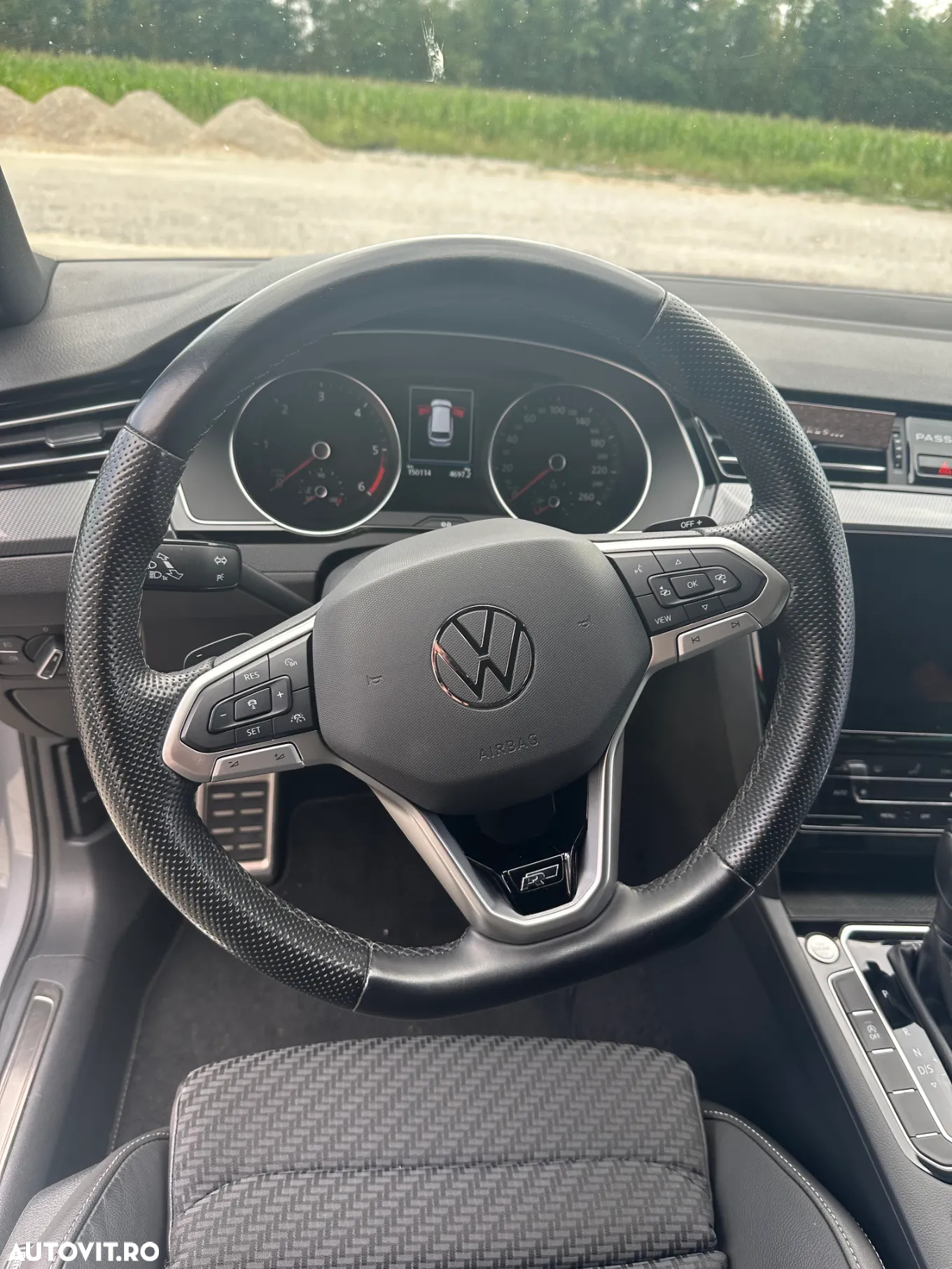 Volkswagen Passat 2.0 TDI SCR DSG - 8
