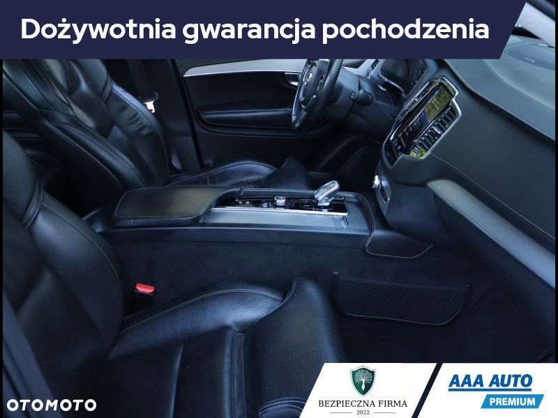 Volvo XC 90 - 10
