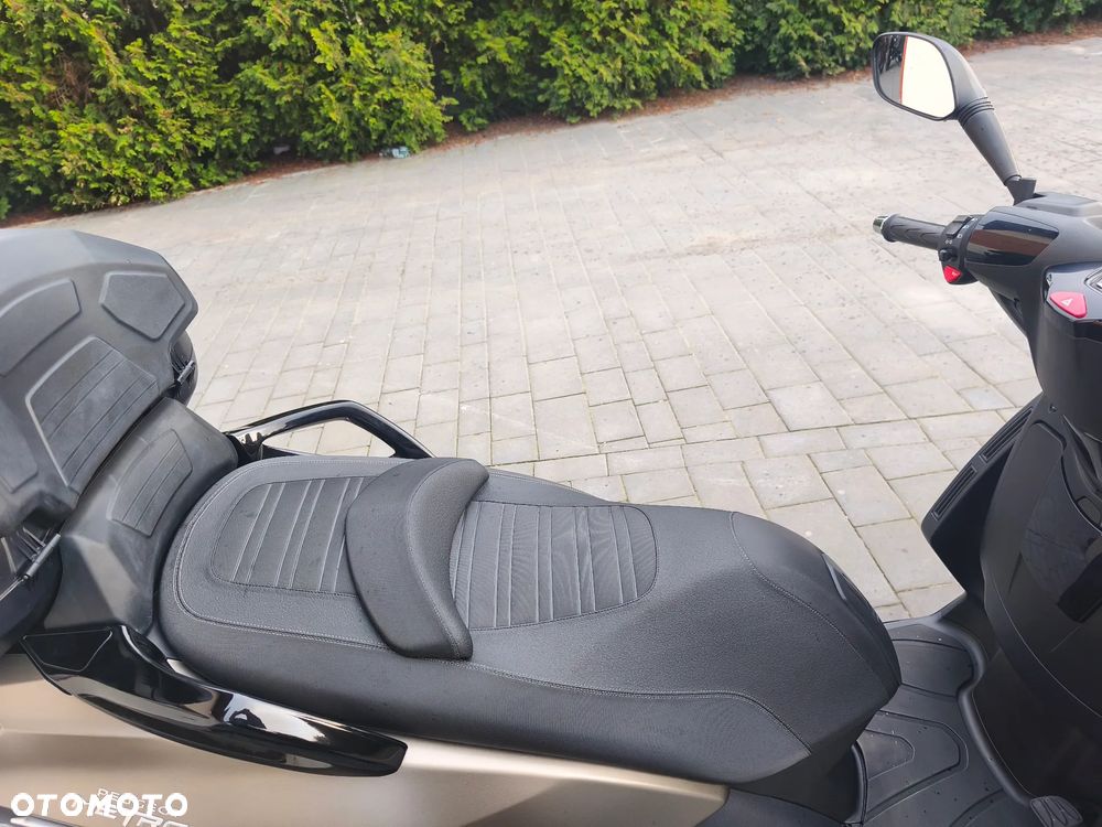 Peugeot Metropolis - 13