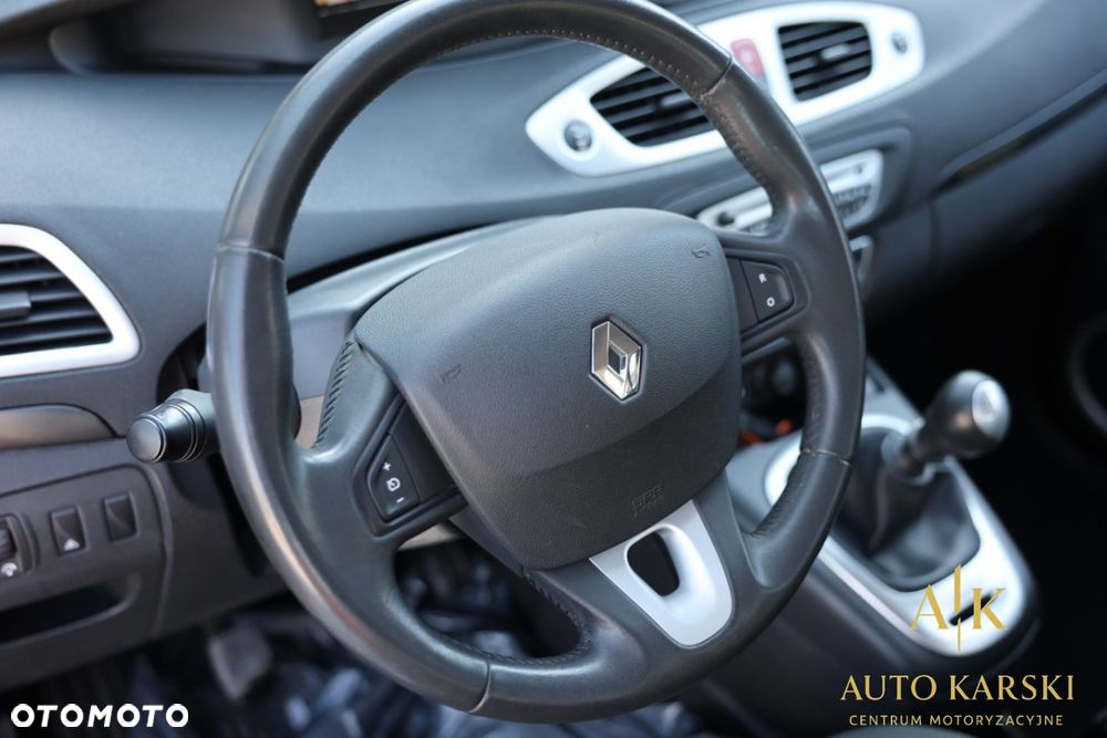 Renault Scenic - 20