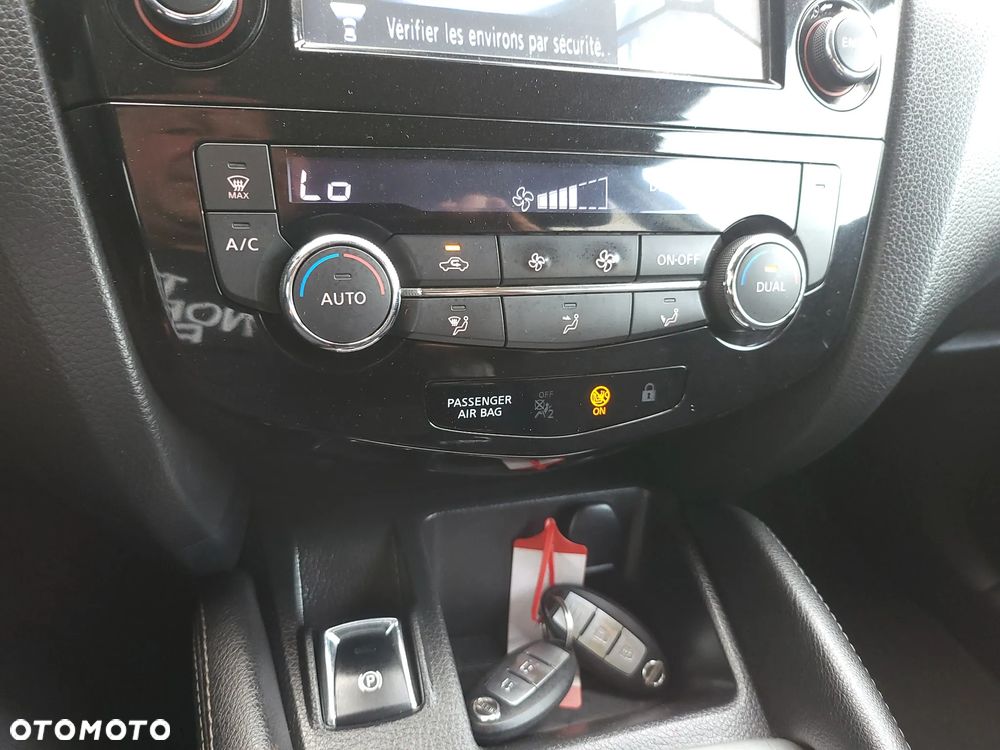 Nissan Qashqai 1.5 dCi N-Tec - 21