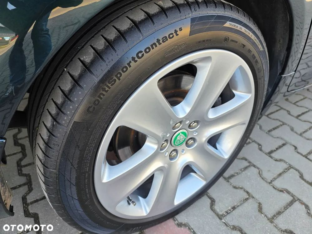 Jaguar XF 3.0 V6 D Premium Luxury - 15