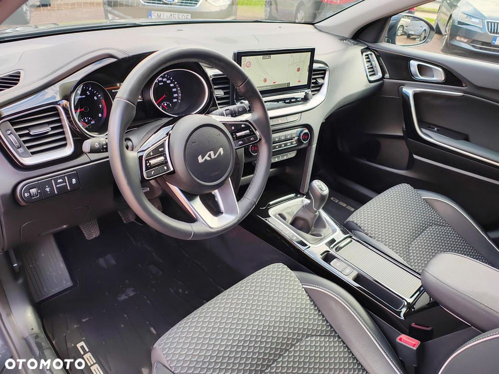 Kia Ceed 1.5 T-GDI Tribute - 9