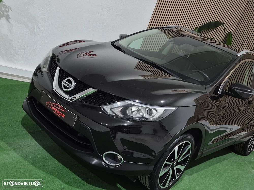 Nissan Qashqai 1.6 dCi Tekna Premium 17 Pele S P.Preta - 3
