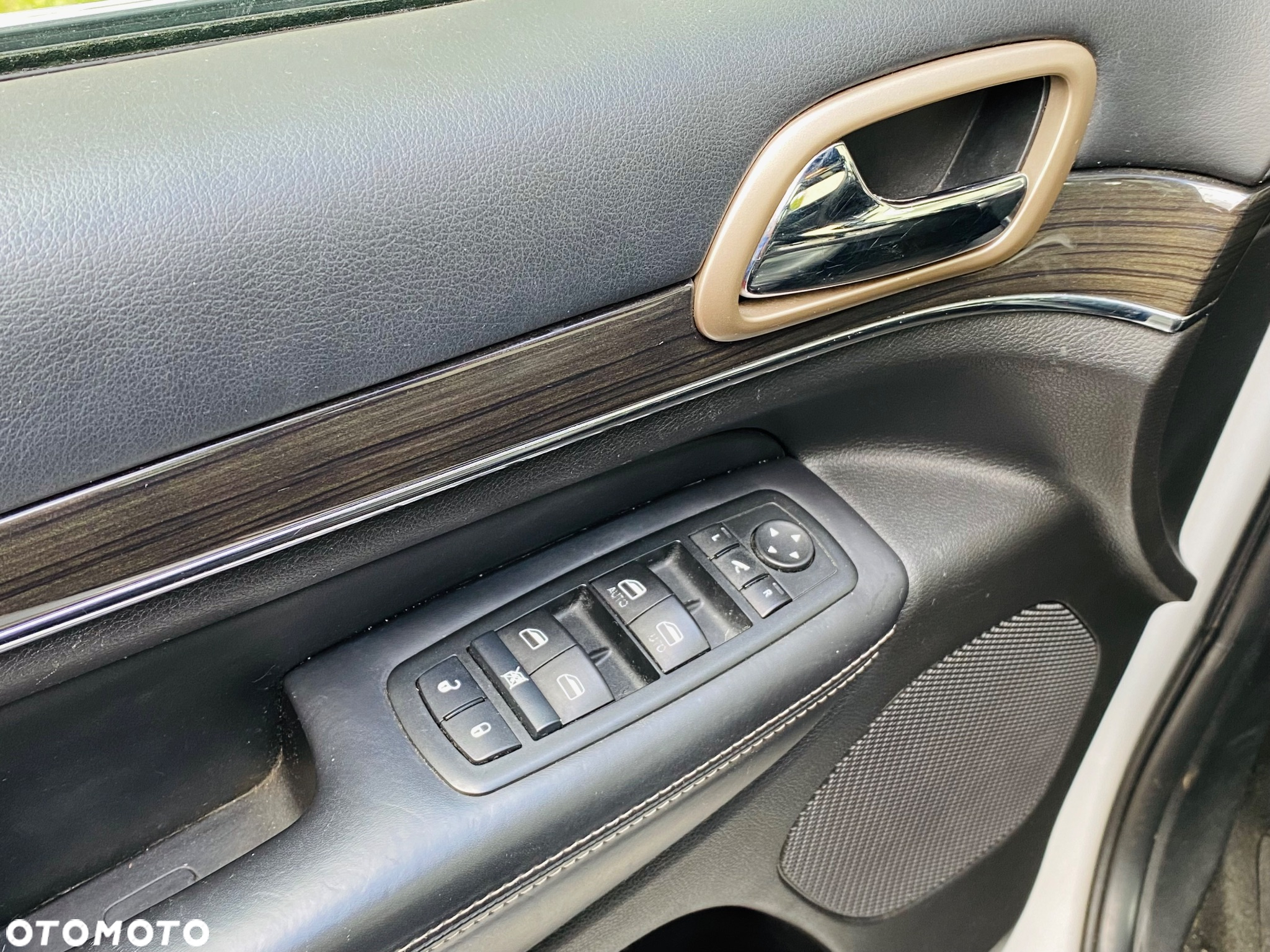 Jeep Grand Cherokee 3.6 V6 Overland - 12