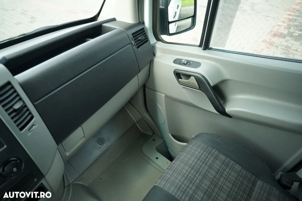 Mercedes-Benz / SPRINTER 310 CDI / CARTER CU 7 LOCURI / MANUALĂ / TABLĂ AUTO / PANEL - 29