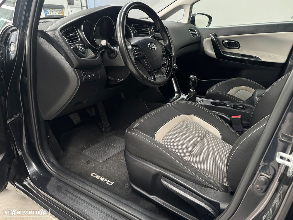 Kia Ceed SW 1.6 CRDi Prime - 7