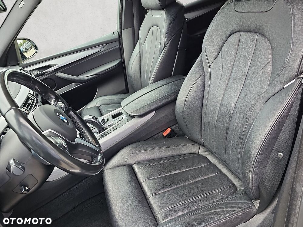 BMW X5 M M50d Sport-Aut - 18