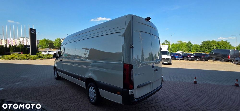 Mercedes-Benz Sprinter 317 CDI KA OM654 - 8
