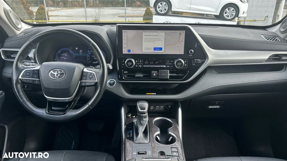 Toyota Highlander 2.5 L Dynamic Force 248CP Luxury Metallic - 8