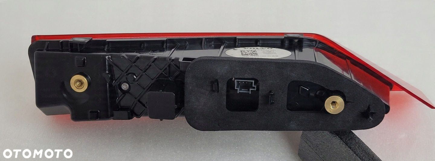 LAMPA LEWA TYŁ TYLNA LED W KLAPĘ BAGAŻNIKA VOLVO XC60 II 2017- 31446617 - 6
