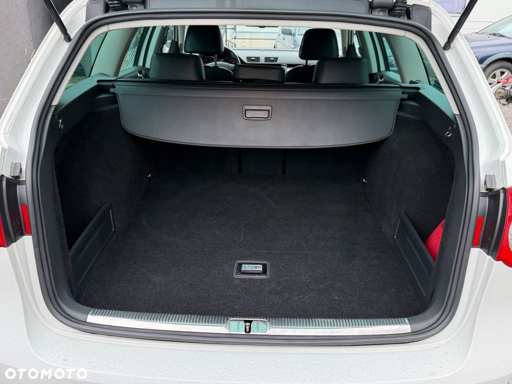 Volkswagen Passat - 39