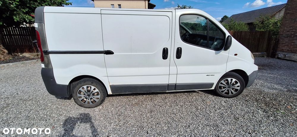 Renault Trafic - 8
