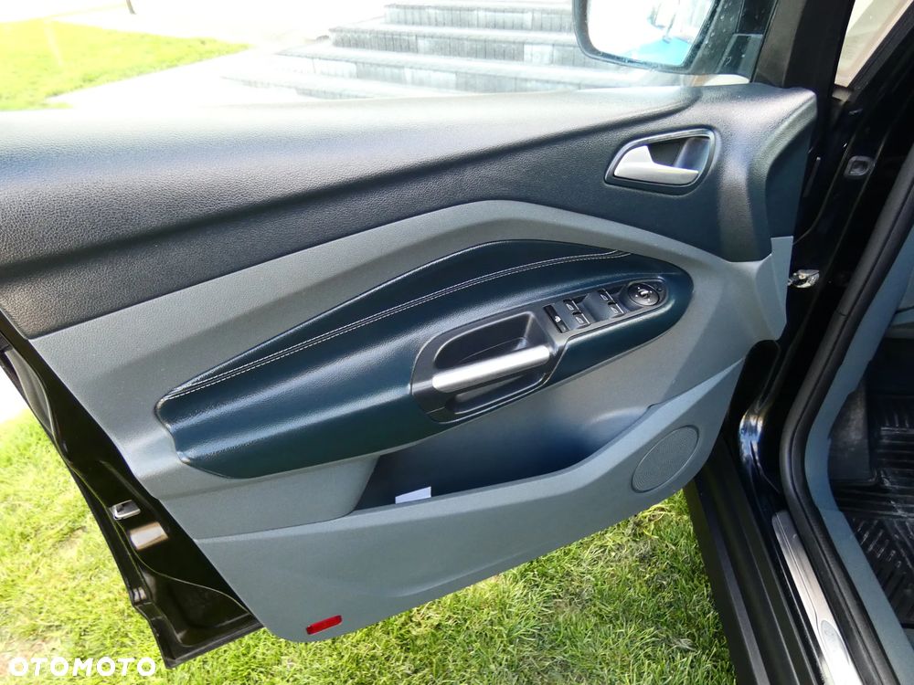 Ford C-MAX 2.0 TDCi Titanium MPS6 - 12