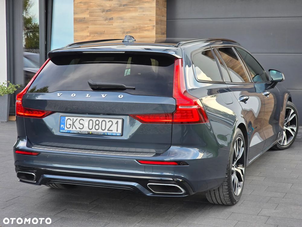 Volvo V60 D4 R-Design - 20