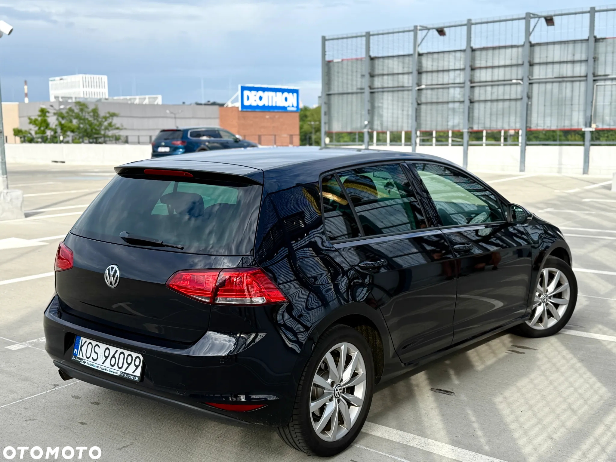 Volkswagen Golf 1.6 TDI BlueMotion Technology Comfortline - 3
