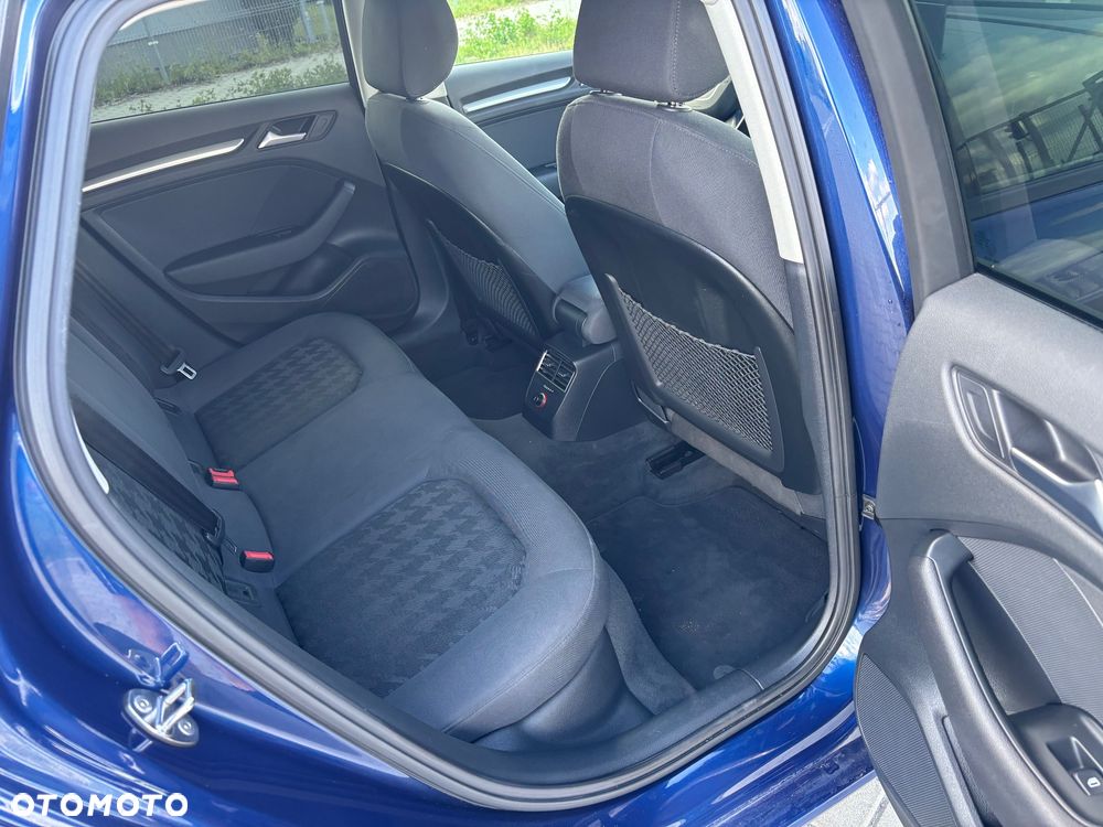Audi A3 Sportback 2.0 TDI sport - 15
