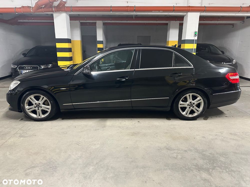 Mercedes-Benz Klasa E 300 BlueTEC 7G-TRONIC Avantgarde - 3