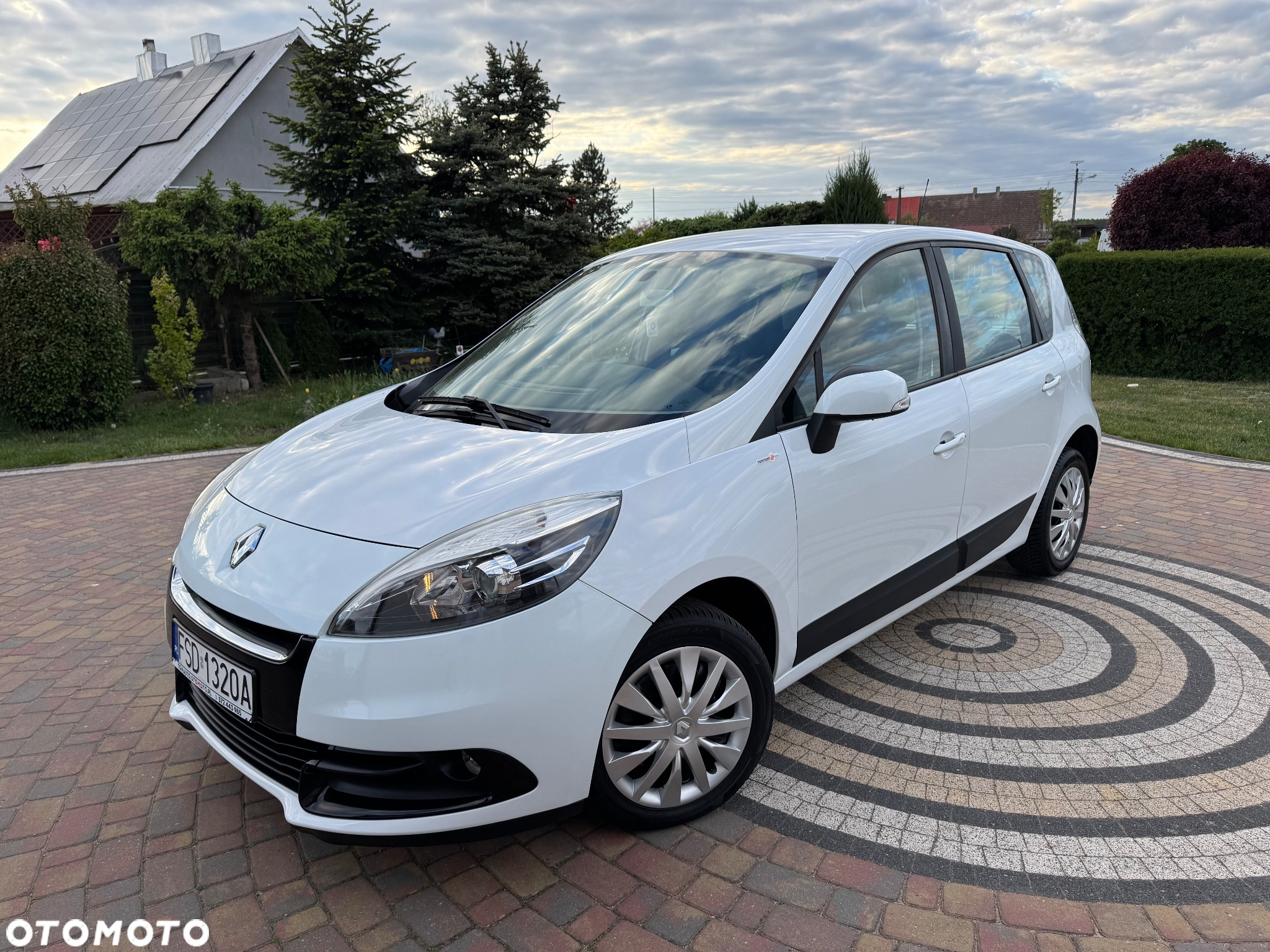 Renault Scenic - 4