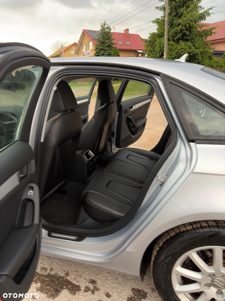 Audi A4 Limousine - 26