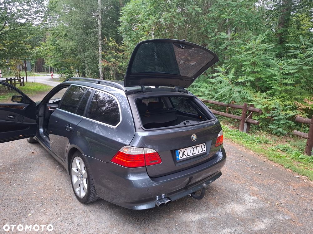 BMW Seria 5 530d xDrive - 12