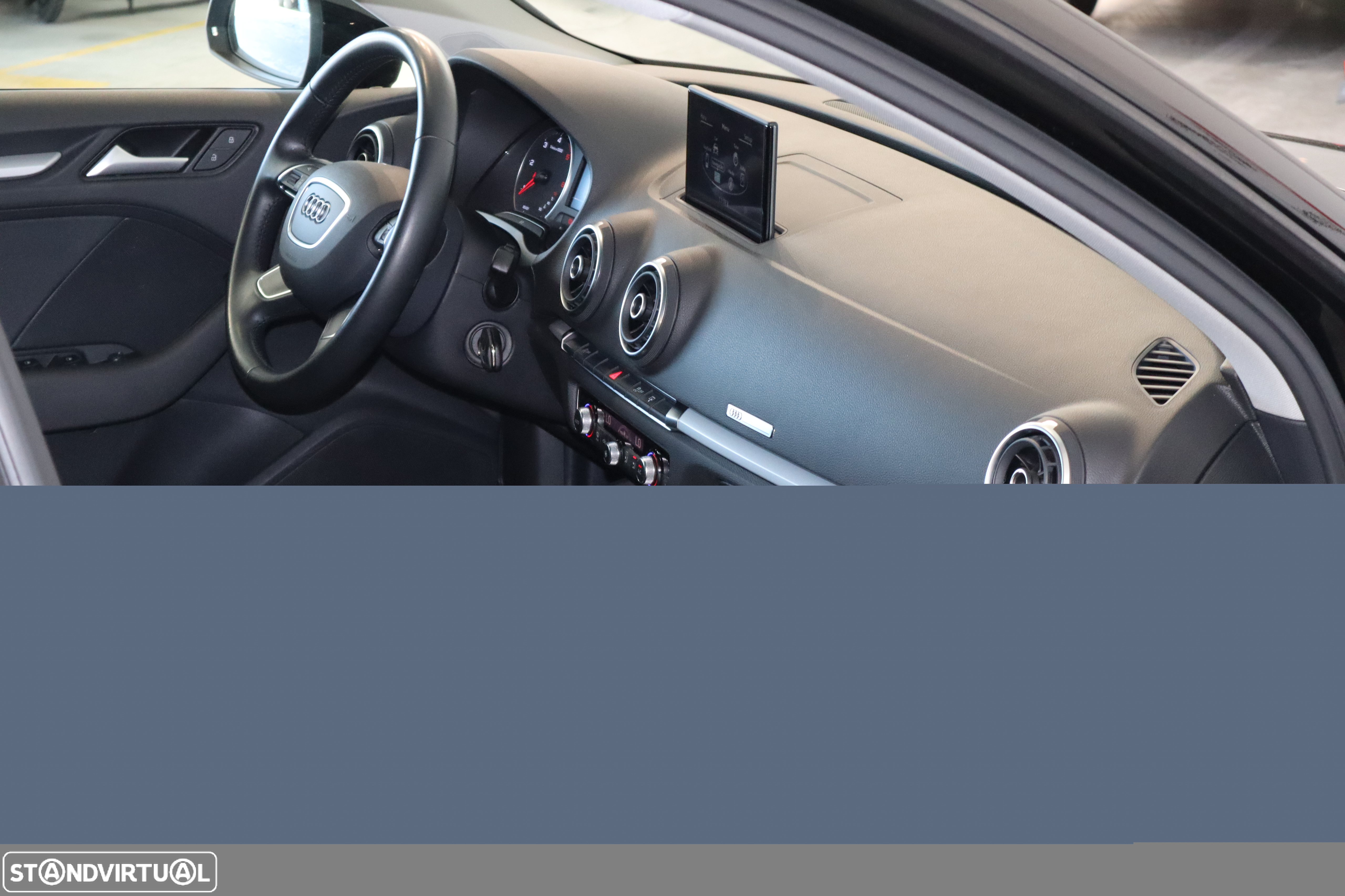 Audi A3 Sportback 1.6 TDI Advance - 10
