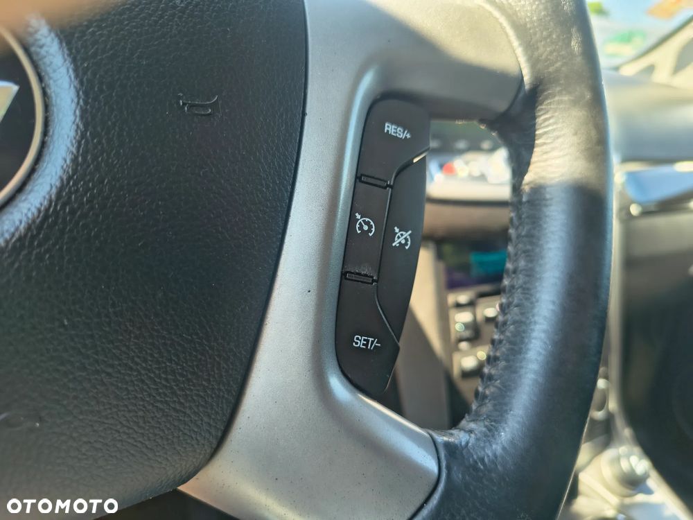 Chevrolet Captiva 2.4 2WD Travel Edition - 29
