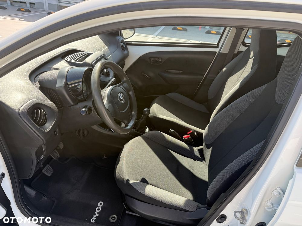 Toyota Aygo - 15