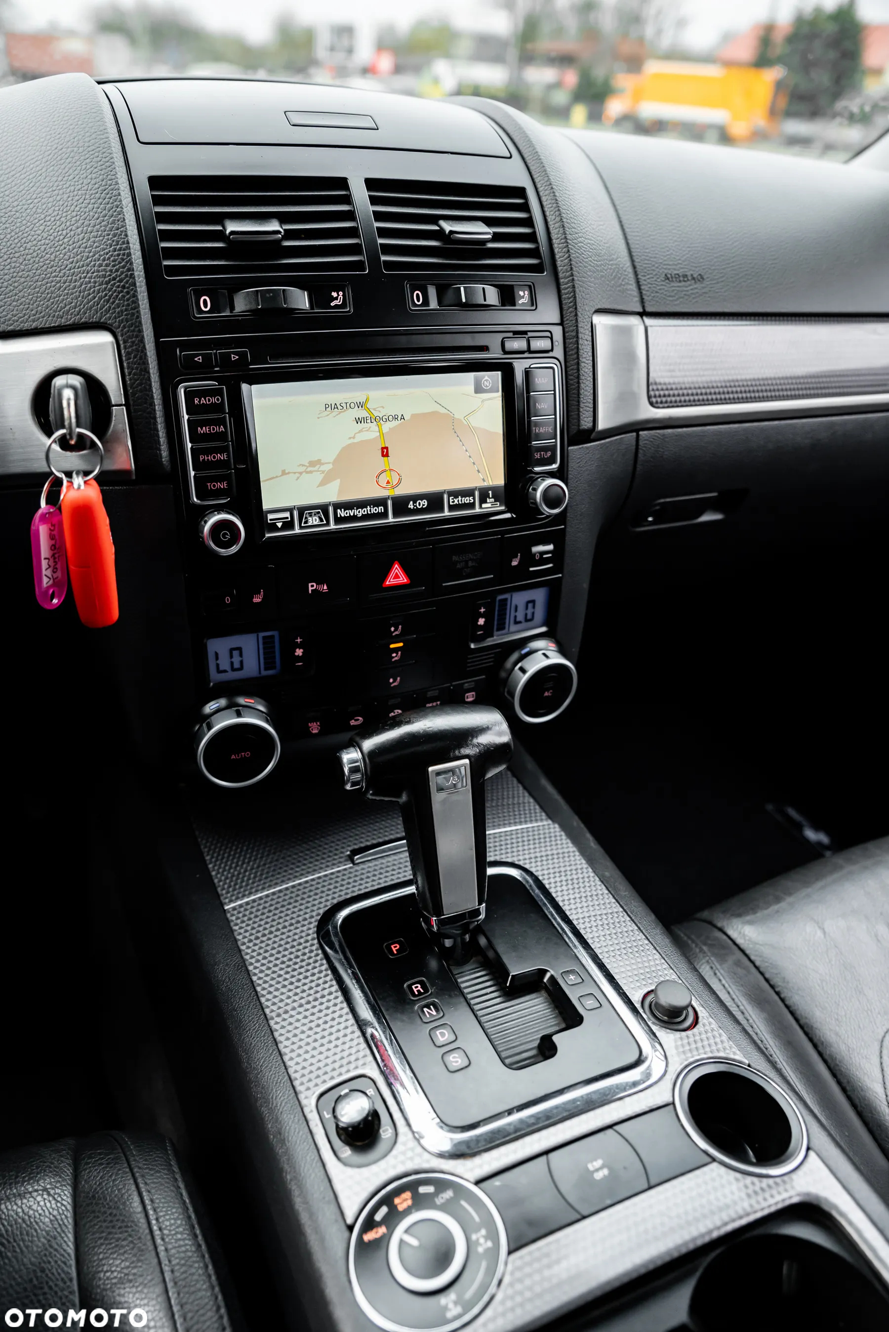 Volkswagen Touareg 3.0 V6 TDI DPF Automatik Individual - 33