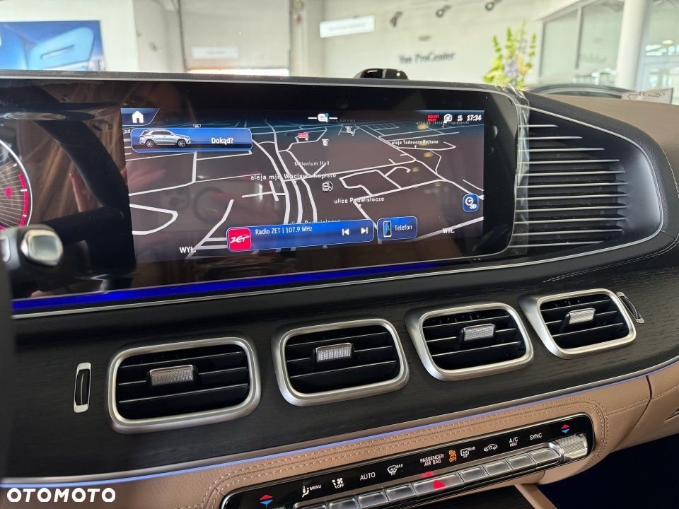 Mercedes-Benz GLE - 11