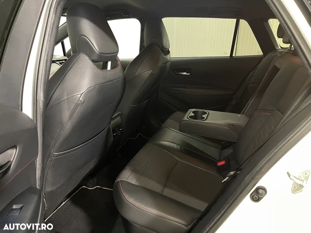 Toyota Corolla 1.8 HSD Exclusive interior Negru - 12