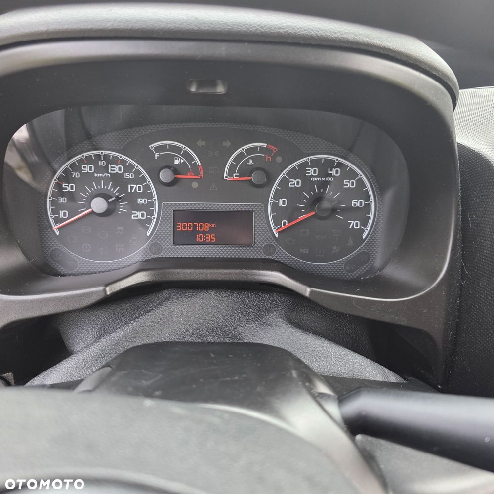 Fiat Qubo - 4