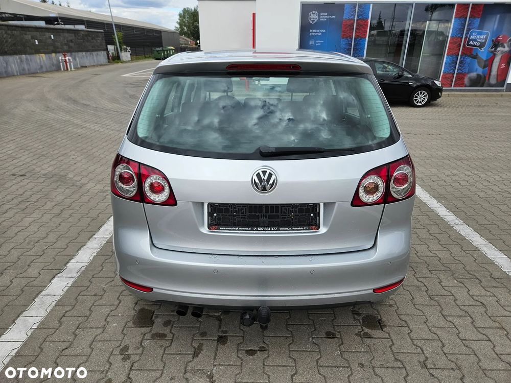 Volkswagen Golf Plus 2.0 TDI DPF Highline - 12